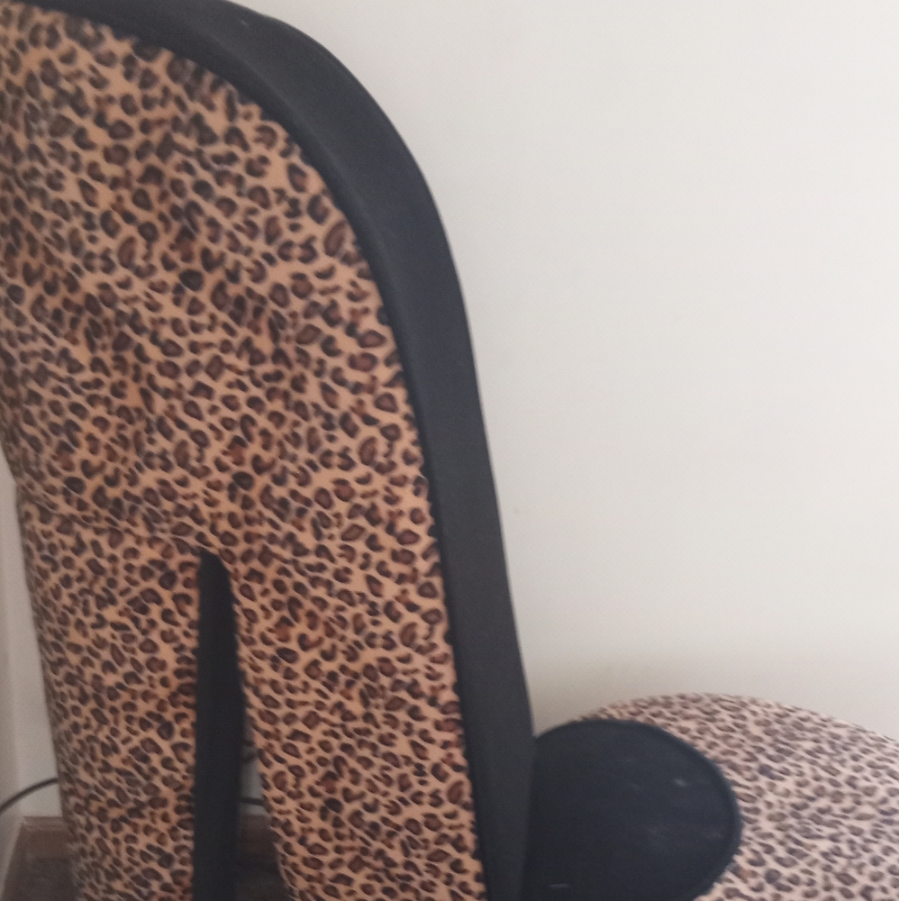 High heel shoe